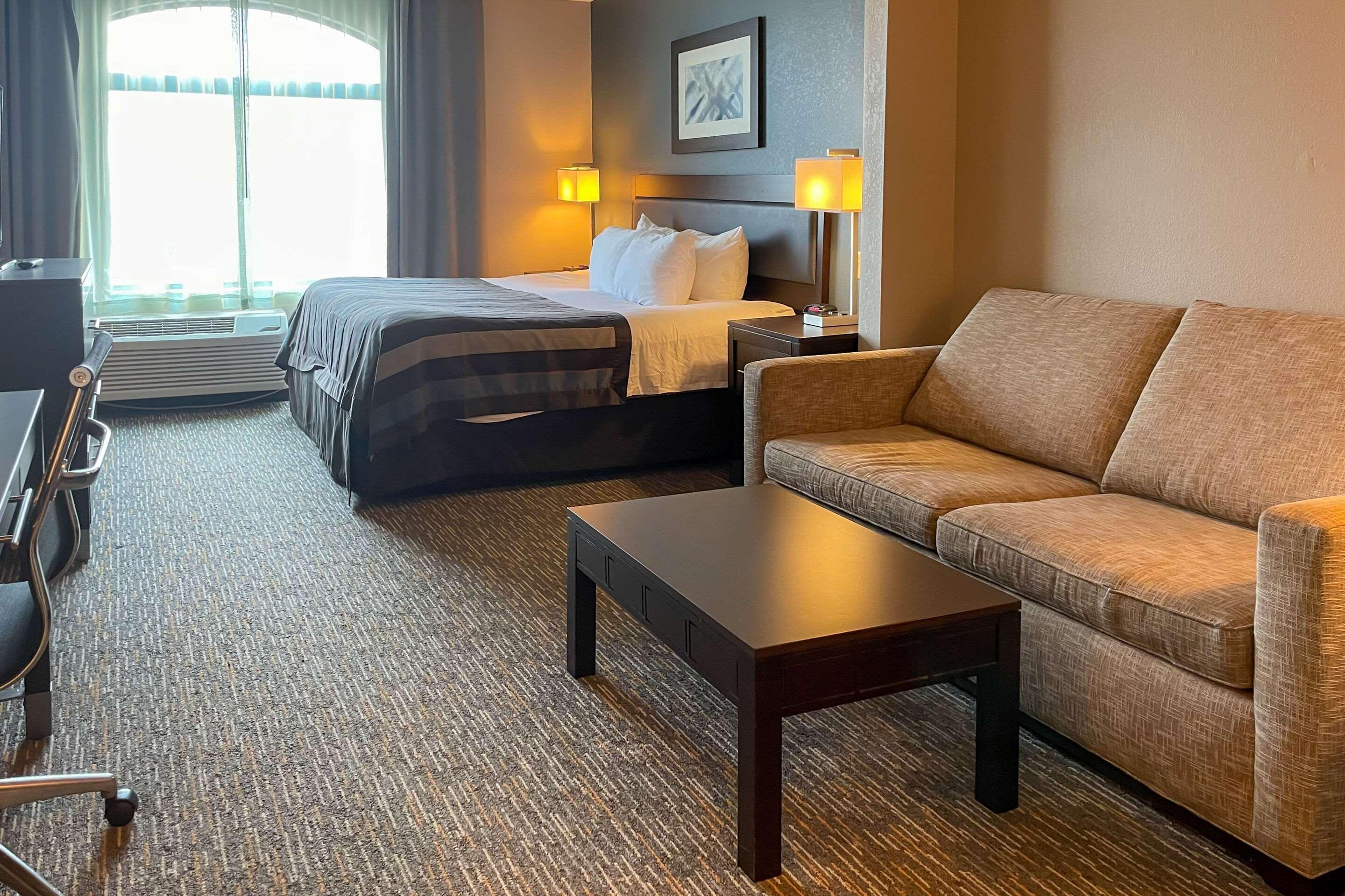 Comfort Inn & Suites Grand Blanc-Flint Dış mekan fotoğraf
