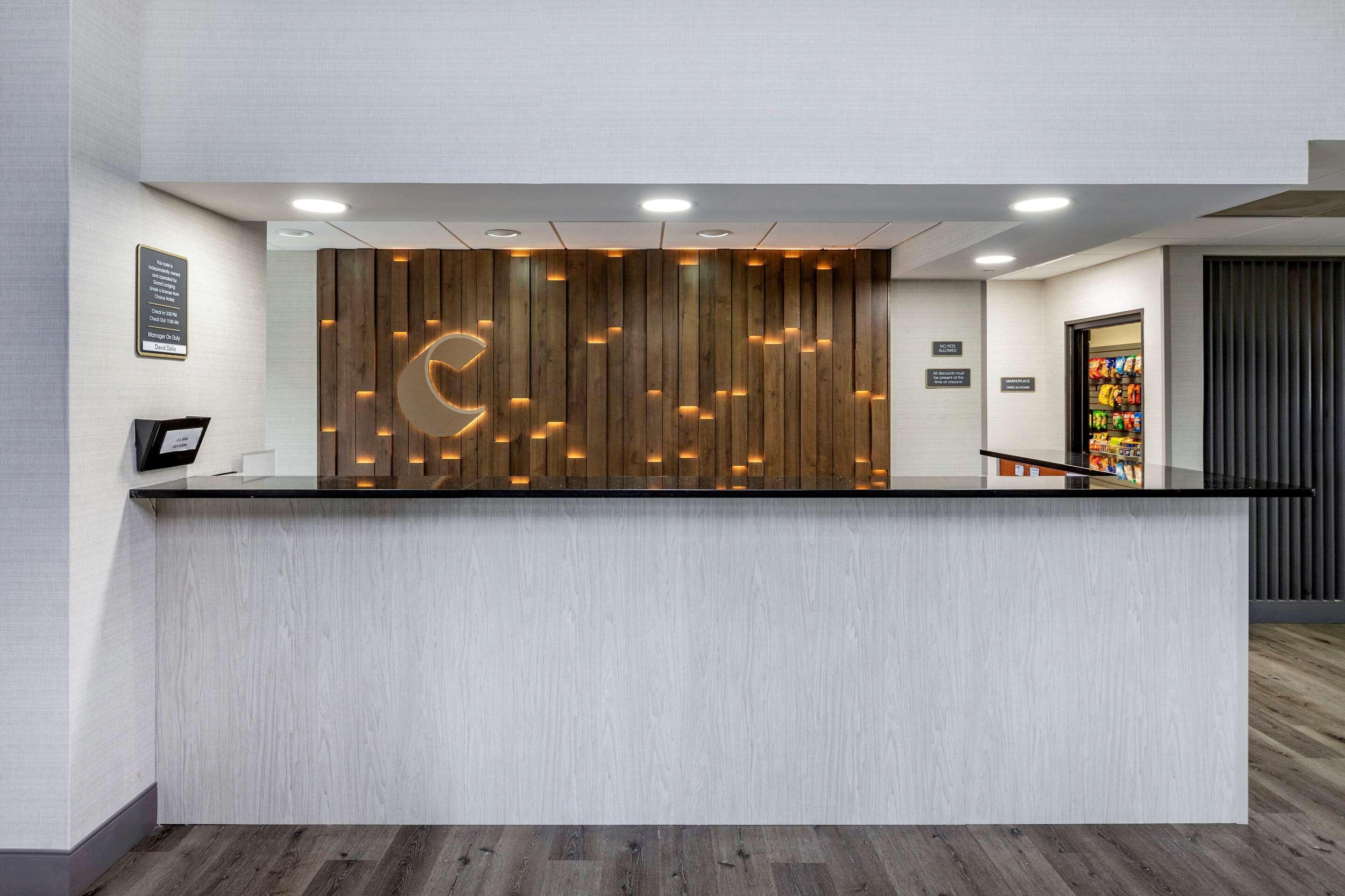 Comfort Inn & Suites Grand Blanc-Flint Dış mekan fotoğraf