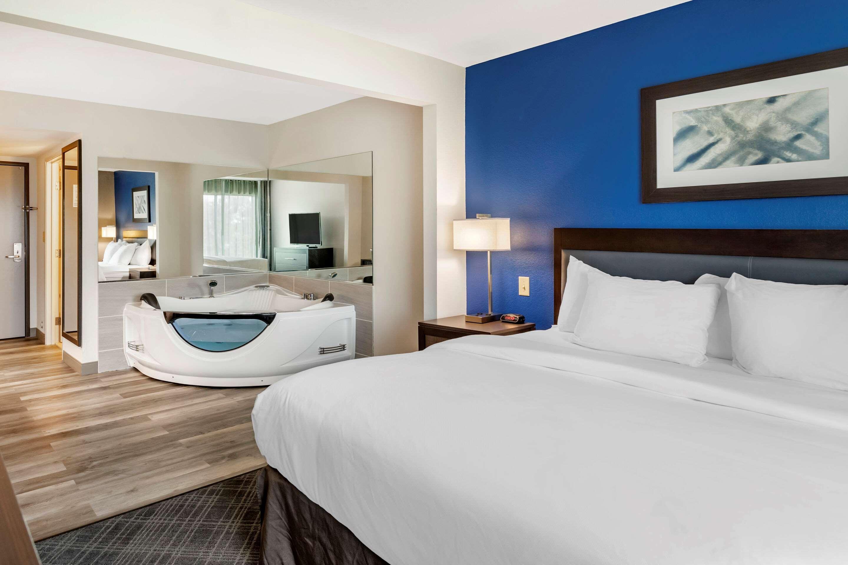 Comfort Inn & Suites Grand Blanc-Flint Dış mekan fotoğraf