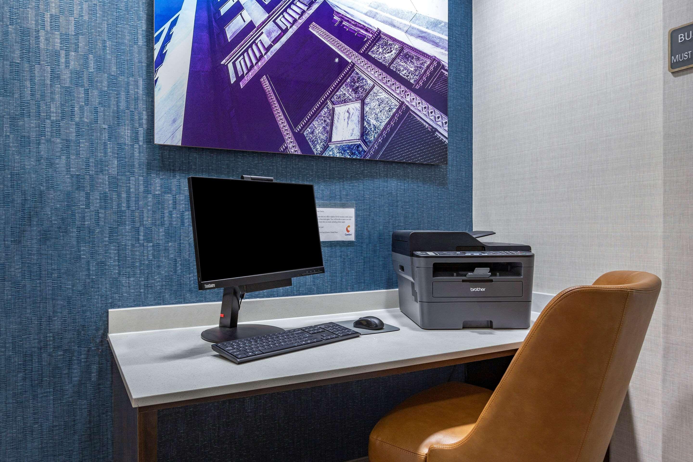 Comfort Inn & Suites Grand Blanc-Flint Dış mekan fotoğraf