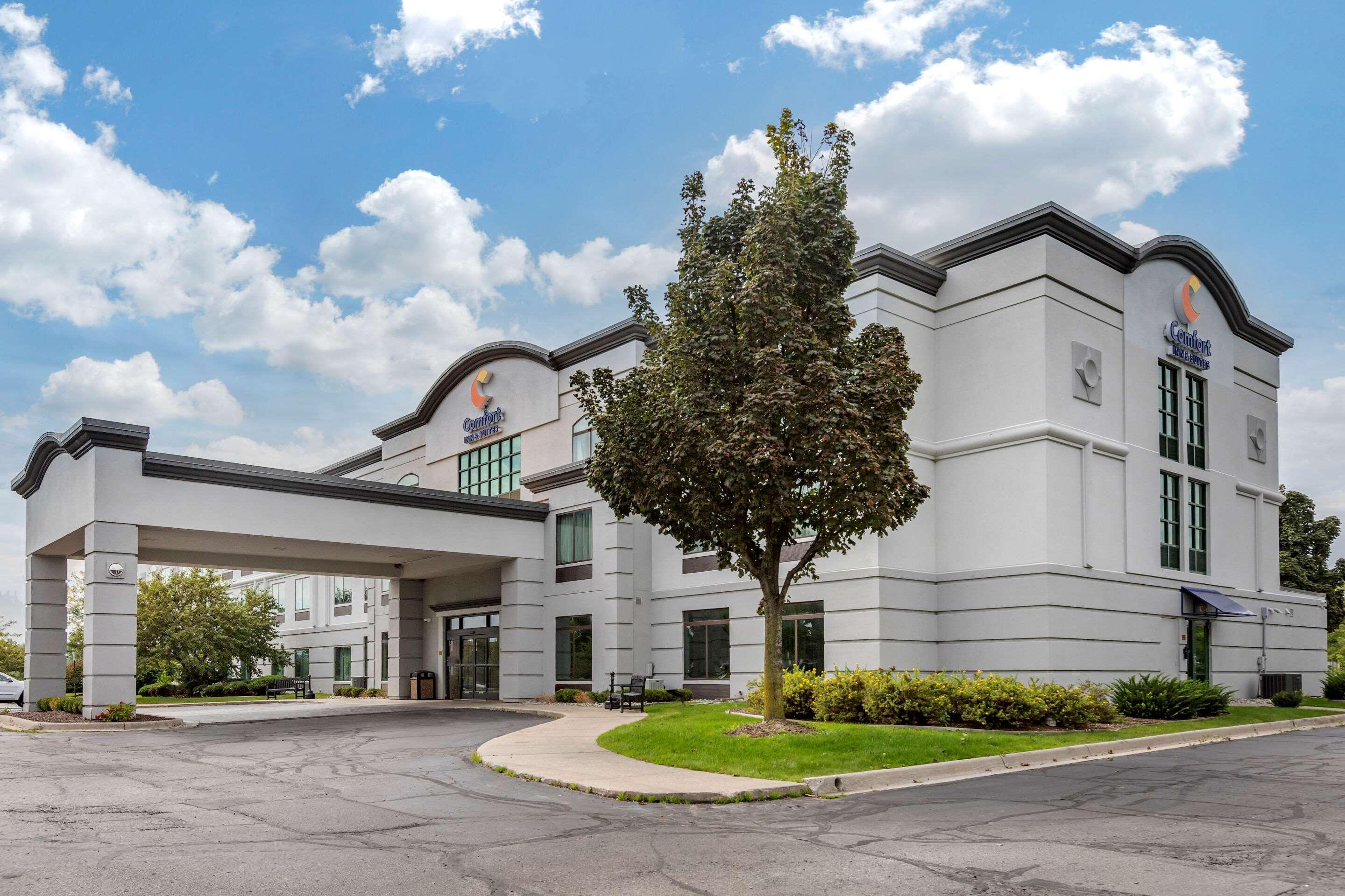 Comfort Inn & Suites Grand Blanc-Flint Dış mekan fotoğraf