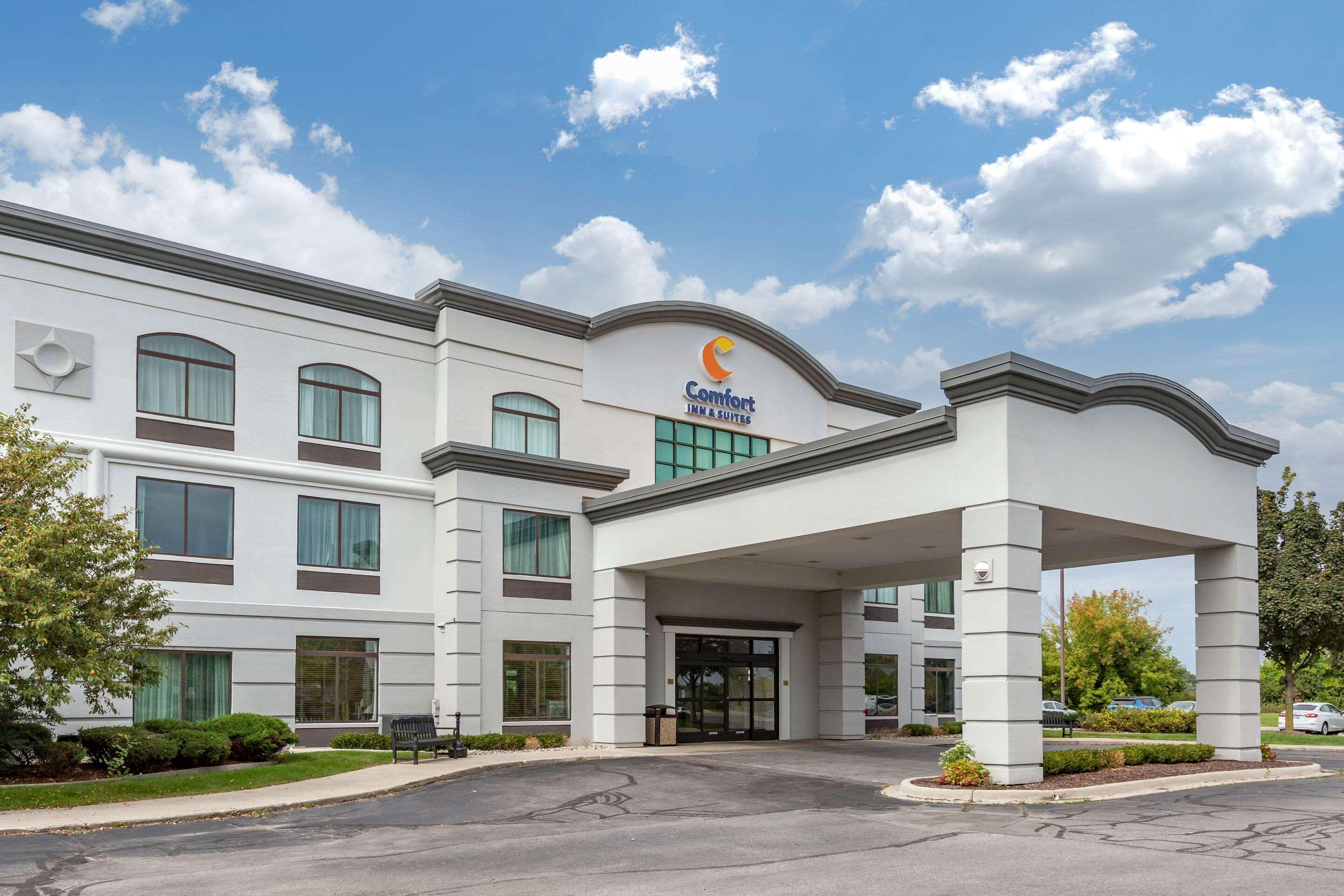 Comfort Inn & Suites Grand Blanc-Flint Dış mekan fotoğraf